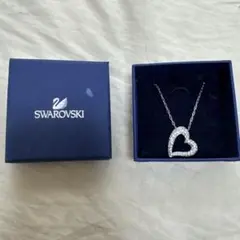 E*o様 Swarovski ハート型クリスタルネックレス