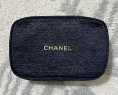 CHANELクリスマスコフレ 2025 リップアンドネイルケアセット ポーチ
