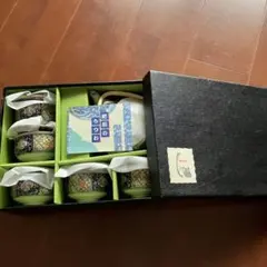 有田焼　肥前のうつわ　急須　茶碗　5客のセット　①