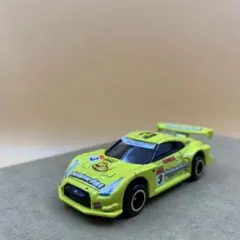 トミカ No.50 日産GT-R レーシングカー　イエローハット仕様のサムネイル