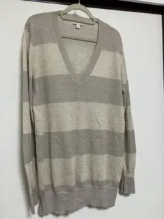 Gap ベージュグレー ストライプ Vネック セーター M