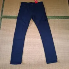 Item thumbnail for item e4157aa6-3dff-4960-88c7-0f18281d8239