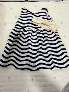 ユニクロマリメッココラボワンピース