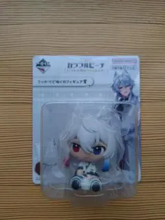 カラフルピーチ　どぬくフィギュア