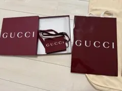 GUCCI 箱・袋・リボン