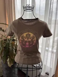 VIVIENNE TAM ドラゴンモチーフ 半袖Tシャツ ブラウンのサムネイル