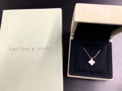 Van Cleef&Arpels スウィートアルハンブラ ネックレス
