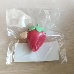 ねんどろいど 大きな食べ物2 いちごのサムネイル