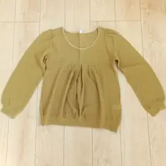 からし色　ニット　トップス