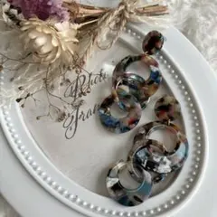 【艶々♡】レジン製　ドロップピアス　大ぶりピアス　マルチカラー