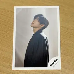 【匿名配送】 SnowMan 目黒蓮 公式写真 タペストリー オフショ *1枚