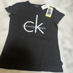 a 海外購入　カルバンクライン　レディース　Sサイズ　Tシャツ　半袖シャツのサムネイル
