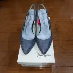 銀座かねまつ 黒のストライプのスリングバッグハイヒール
