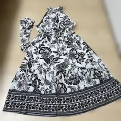 モノトーン 花柄 ホルターネック ロングワンピース