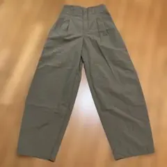 GUナイロンパンツ カーキー