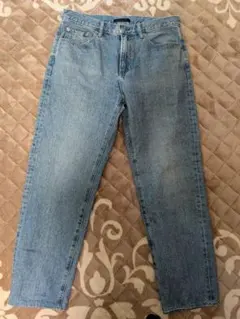 ユニクロレギュラーフィットテーパードジーンズ