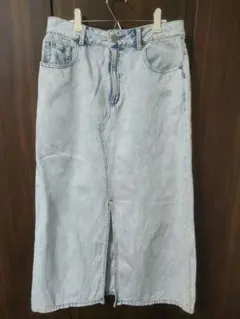 GU レディース　デニム風スリット入りロングスカート