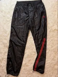 【最終値下げ！】Y2K adidas ブラックナイロンパンツ　Lサイズ