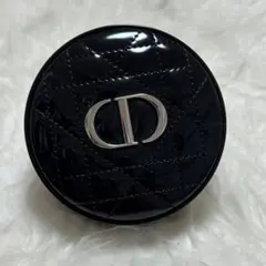 Dior Forever クッションファンデーション 0N