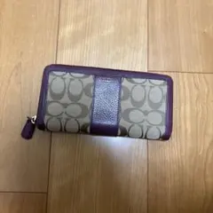 Coach ロゴデザイン 長財布 ベージュ/パープル