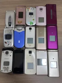 ガラケー 携帯電話 本体 まとめ売り 15台セット