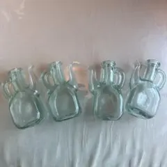 ガラスボトル　不揃い