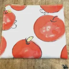 ツモリチサト スリープ　りんご　ネコ　フリース　ブランケット　膝掛け　毛布　猫