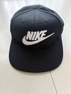 NIKE キャップ ブラック 刺繍ロゴ スナップバック