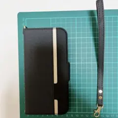 iPhone14MAX ケース 軽量 薄型 手帳型ケース シンプル　ストラップ