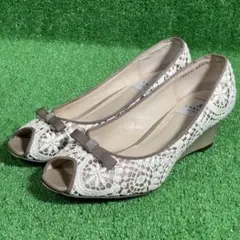 【美品】LANVIN en Bleu レース　パンプス 23.5 ローヒールのサムネイル