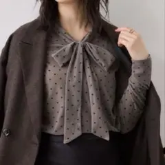 VIS ベロアボウタイドットカットソーのサムネイル