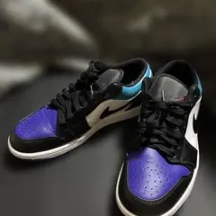 Nike Air Jordan 1 Low ブラック/パープル