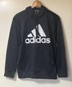 adidas ブラック フード付きパーカー（春・秋用）