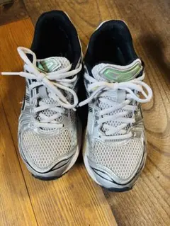 専用ASICS GEL-kayano14 シルバー/グリーン23.5