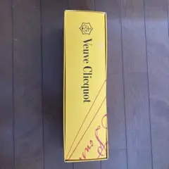 ブーブクリコVeuve Clicquot Ponsardin Brut 空箱のサムネイル