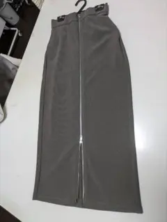 グレー タイトロングスカート ジーユー