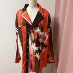 Item thumbnail for item 4d7087f7-6237-47b2-91f9-35c9e64615d2