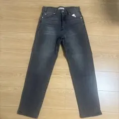 ナノユニバース　テーパード　デニムパンツのサムネイル