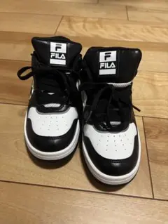 フィラ　23cm スニーカー