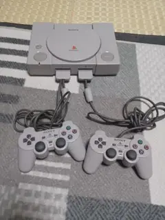 SONY プレイステーション(PS1) 本体 コントローラー2個付き