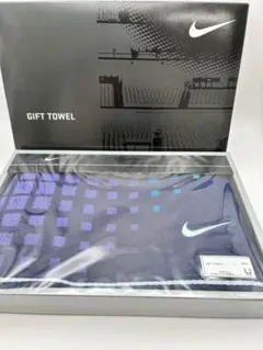新品未使用　NIKE スポーツタオルのサムネイル
