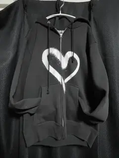 BOARD BREAKER HEART ZIP UP BLACK HOODIE