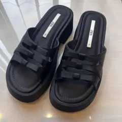 ZARA リボン付き　サテンサンダル