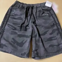 迷彩グレー ハーフパンツ 130サイズ