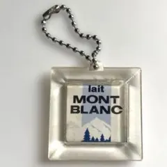 100個！フランス ヴィンテージ キーホルダー 金属製 メタル まとめ売り D4