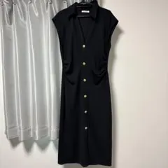 Lサイズ ZARAノースリーブ ブラックワンピース ゴールドボタン