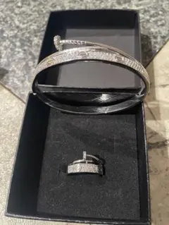 Item thumbnail for item f4f49c56-ca2a-4028-89f5-f53dbad56cdf