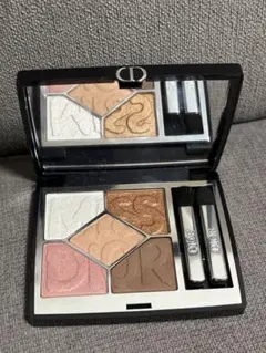 【限定品】Dior サンク クルール クチュール 664ワイルドベージュのサムネイル