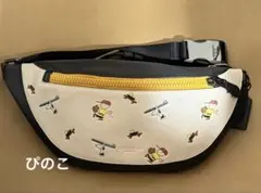 COACH X PEANUTS ★ コラボ ショルダー バッグ スヌーピー