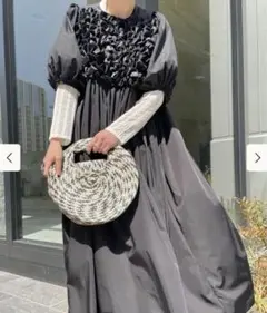 Aya×CAROLINA GLASER フリルワンピース　黒　ブラック